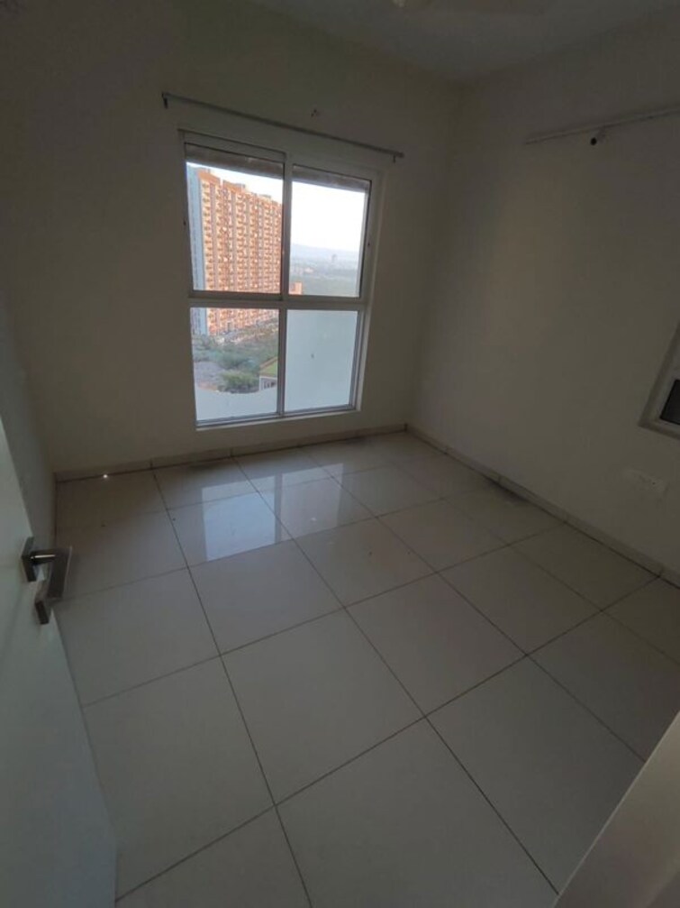 Room, kharadi 3 Bedroom 1300 Sq.Ft. Apartment In Kharadi Pune 9682482