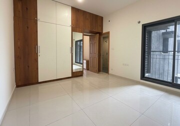 Room in 4 BHK Apartment at Sobha HRC Pristine, Jakkuru – for Sale