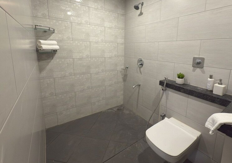 Bathroom, sobha-hrc-pristine 4 Bedroom 2000 Sq.Ft. Apartment In Jakkuru Bangalore 9682513