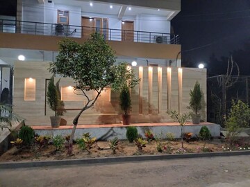 Room in  Pg at Sector 45 – for Rent