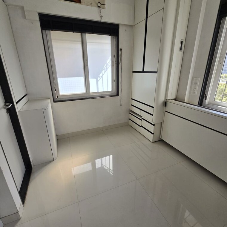 Room, matunga west 2 Bedroom 497 Sq.Ft. Apartment In Matunga West Mumbai 9682740