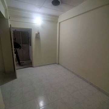 Room in 1 RK Apartment at Malvani Shree Moreshwar CHS, Malad West – for Rent
