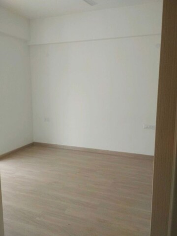 Room in 3 BHK Apartment at DLF Gardencity Enclave, Sector 93 – for Sale