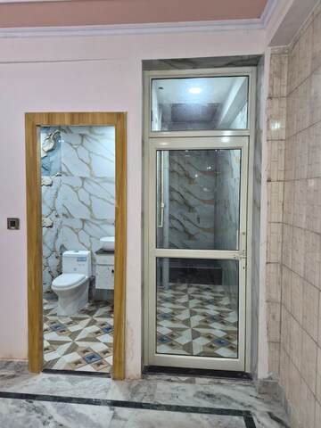 Balcony in 3 BHK Builder Floor at Shiv Ganga Apartments Vasundhara, Vasundhara Sector 4 – for Sale