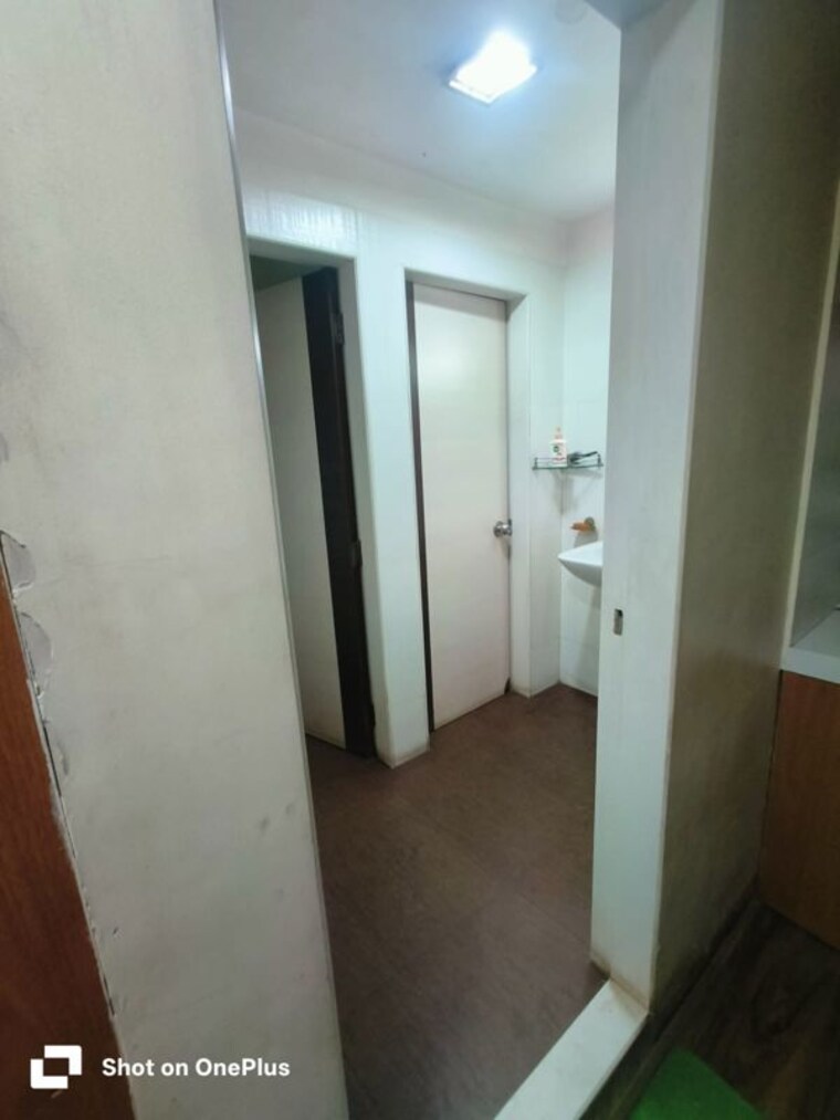 Other, terminal-9 Commercial Office Space 1181 Sq.Ft. In Vile Parle East Mumbai 9683019