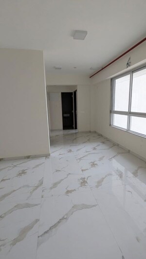 2 BHK Apartment For Sale in Dotom Isle, Malad West