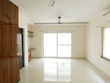 Room in 4 BHK Villa at Nallagandla – for Rent