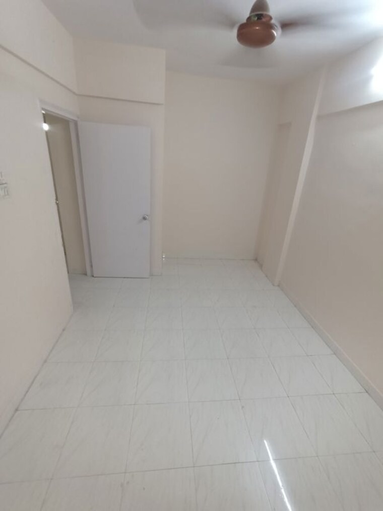 Room, kashish-park-apartment 1 Bedroom 466 Sq.Ft. Apartment In Lal Bahadur Shastri Road Thane 9683261