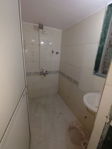 Bathroom in 1 BHK Apartment at Kashish Park Apartment, Lal Bahadur Shastri Road – for Rent