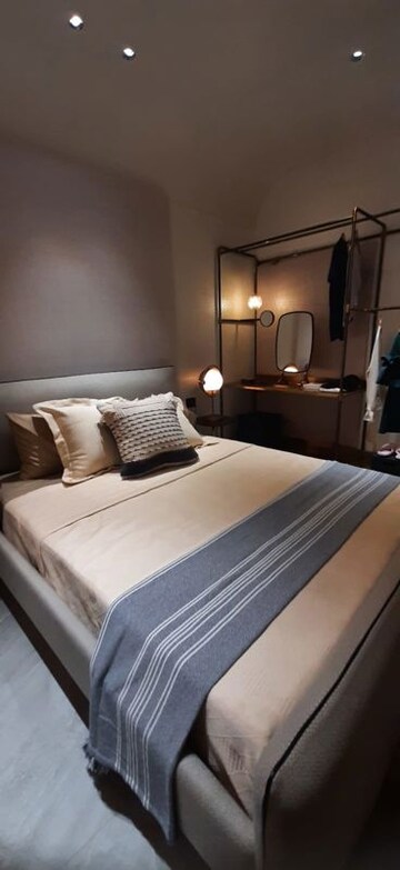 Bedroom in 2 BHK Apartment at Dosti Eastern Bay Phase 2, Wadala – for Rent