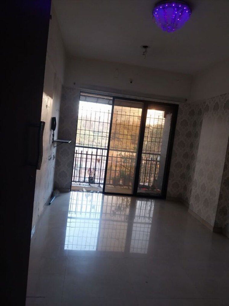 Room, kopar khairane 1 Bedroom 400 Sq.Ft. Apartment In Kopar Khairane Navi Mumbai 9684074