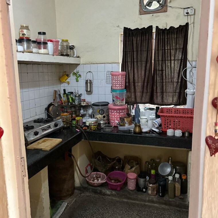 Kitchen, rwa-jalvayu-vihar-noida 2 Bedroom 900 Sq.Ft. Apartment In Sector 25 Noida 9685135