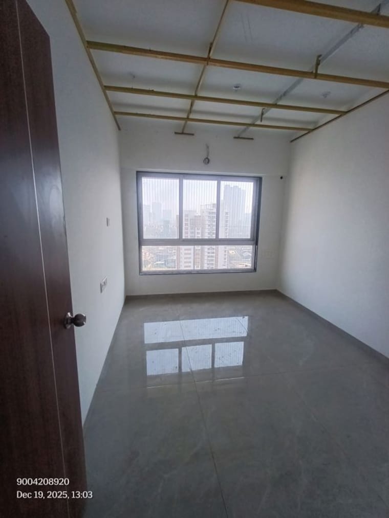Room, dadar west 3 Bedroom 130 Sq.Ft. Apartment In Dadar West Mumbai 9685118