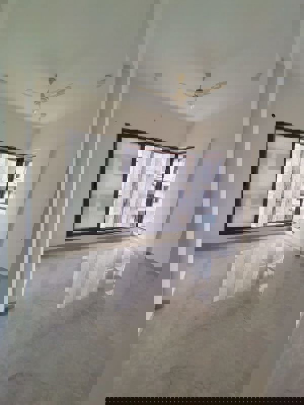 3 BHK + Extra Room 1000 Sq.Ft. Apartment in LMP New Mahavir Darshan CHSL