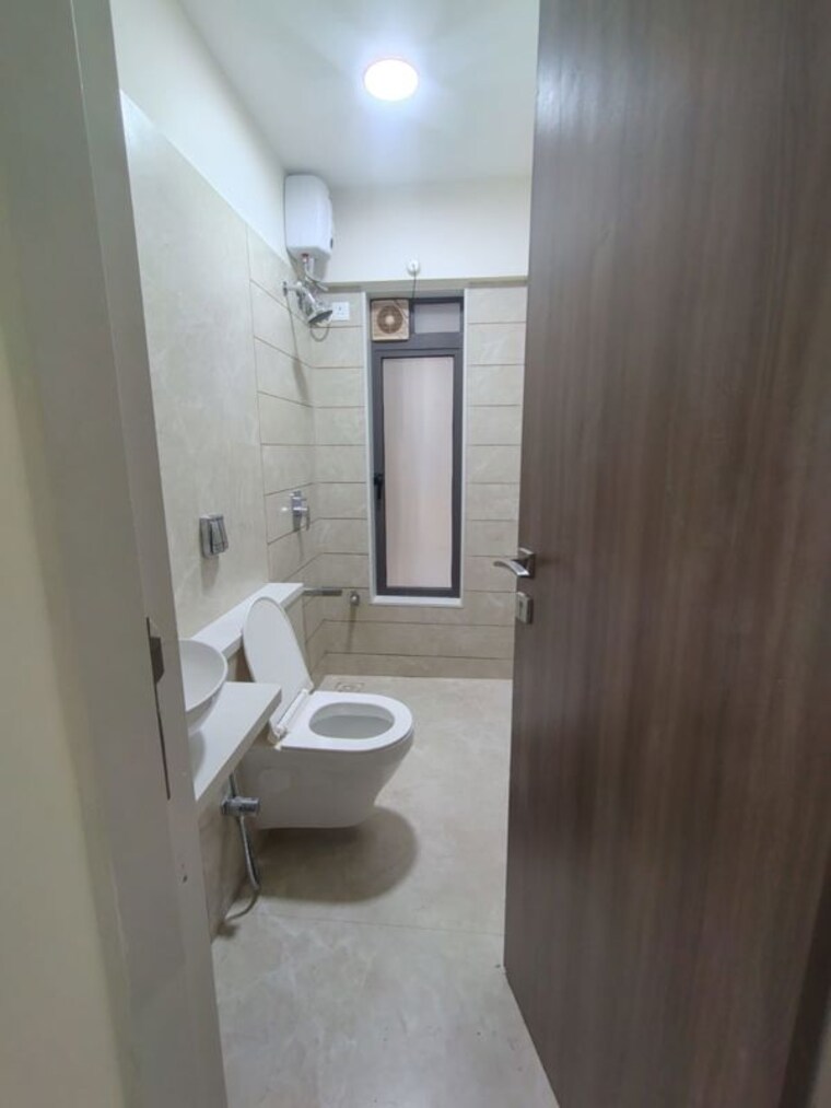 Bathroom, lmp-new-mahavir-darshan-chsl 3 Bedroom 1000 Sq.Ft. Apartment In Dahisar East Mumbai 9685139