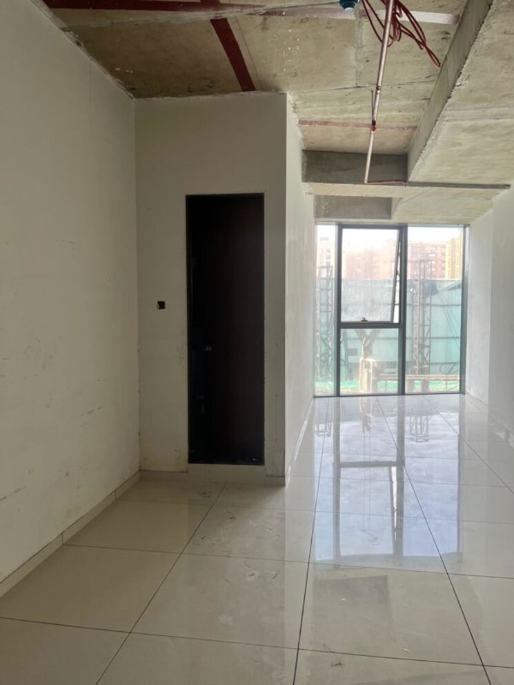 Exterior View, yashada-vivanta-vantage-twenty-one Commercial Office Space 465 Sq.Ft. In Pimpri Pune 9674917