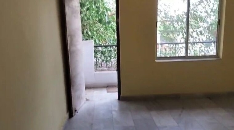 Room, lalpur 3 Bedroom 1400 Sq.Ft. Apartment In Lalpur Ranchi 9685735