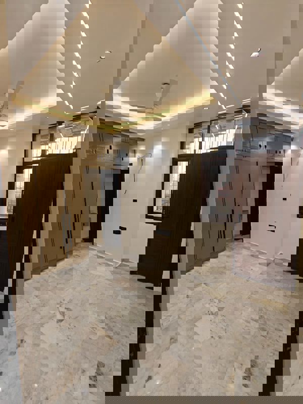 2 BHK Builder Floor For Sale in Lajpat Nagar I