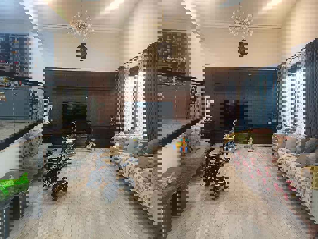 4 BHK + Servant Room Apartment For Rent in Prestige Kingfisher Towers