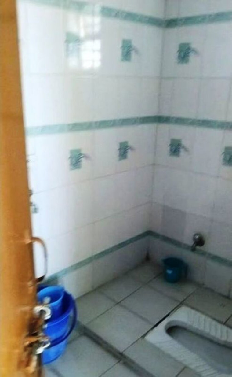 Bathroom, tupudana 2 Bedroom 864 Sq.Ft. Apartment In Tupudana Ranchi 9686324