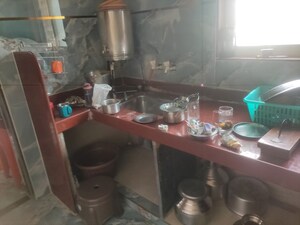 Kitchen in 2 BHK Builder Floor at Ganesh Peth – for Rent