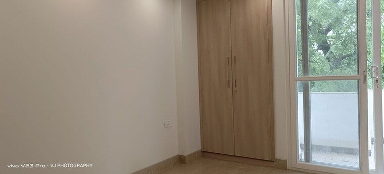 Room, malviya nagar 3 Bedroom 1800 Sq.Ft. Builder Floor In Malviya Nagar Delhi 9686827