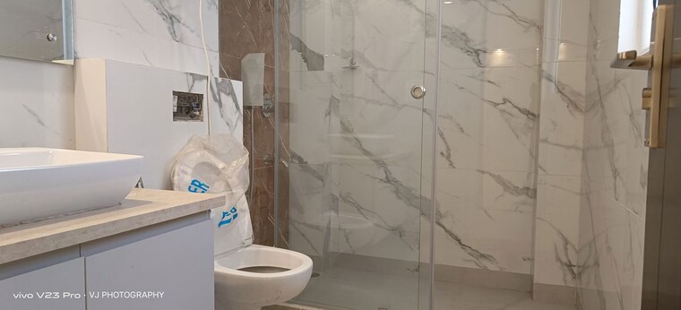 Bathroom, malviya nagar 3 Bedroom 1800 Sq.Ft. Builder Floor In Malviya Nagar Delhi 9686827