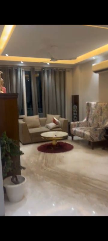 3 BHK + Servant Room Builder Floor For Rent in Boutique Residential Apartments S-423