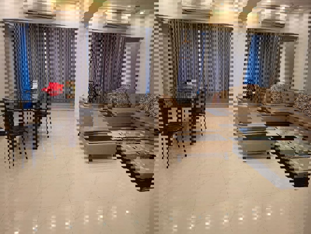 2 BHK Apartment For Rent in Bandra West