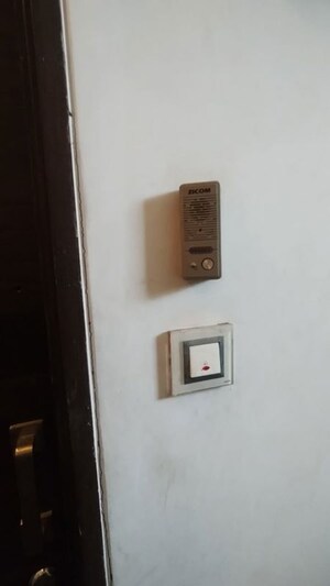 Furnished Amenities in 1 RK Apartment at Krishna Kripa Apartment, Khar West – for Sale