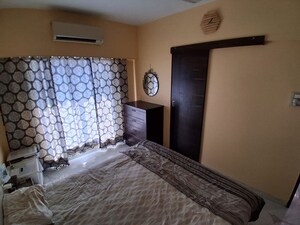 1 BHK Apartment For Sale in Krishna Kripa Apartment, Khar West