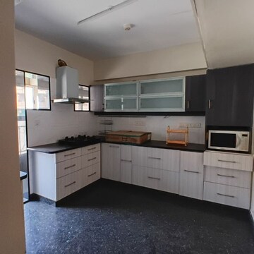 Kitchen in 3 BHK Apartment at Unitech Heritage Estate, Yelahanka – for Rent