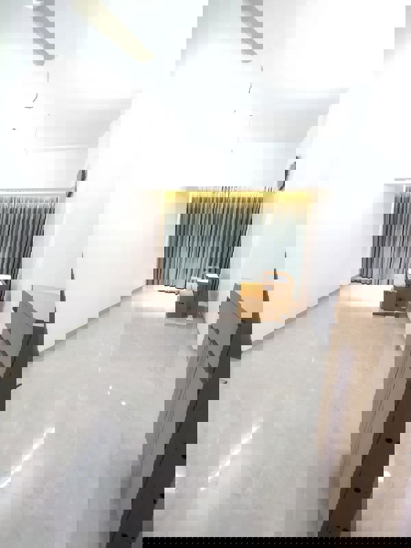 2 BHK Apartment For Rent in Goel Ganga Hill Mist Garden