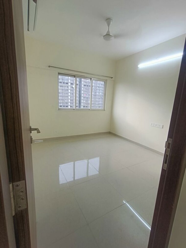 Room, im-applaud-38 1 Bedroom 454 Sq.Ft. Apartment In Goregaon East Mumbai 9592456