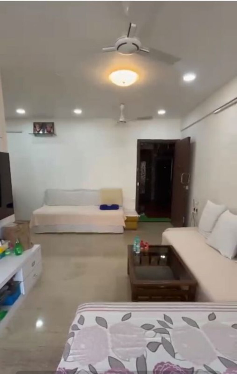 Bathroom, satellite-royale 2 Bedroom 1050 Sq.Ft. Apartment In Goregaon East Mumbai 9604529