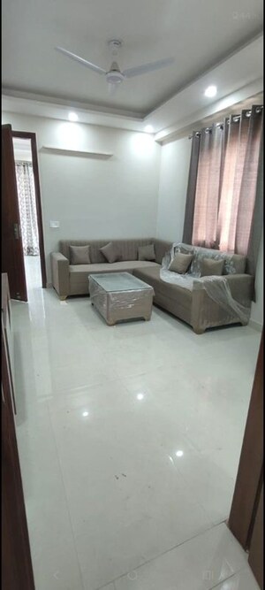 Living Room in 2 BHK Builder Floor at RWA Residential Society, Sector 40 – for Rent