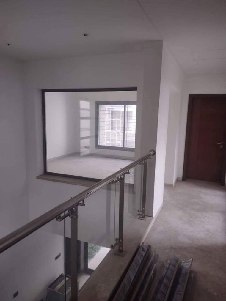 Kitchen, sobha-international-city-phase-1 5 Bedroom 4700 Sq.Ft. Villa In Sector 109 Gurgaon 9687789