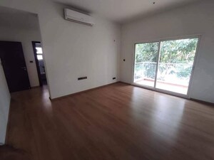 Room in 5 BHK Villa at Sobha International City Phase 1, Sector 109 – for Rent