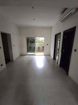 Room in 5 BHK Villa at Sobha International City Phase 1, Sector 109 – for Rent