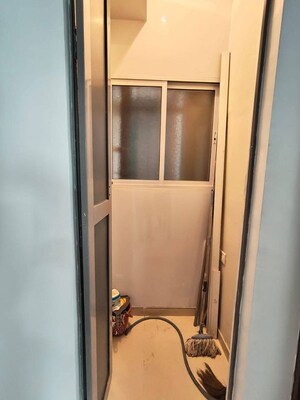  2 BHK Apartment at Kalpataru Immensa, Kolshet Road – for Rent