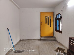 Room in 5 BHK Independent House at West Marredpally – for Sale