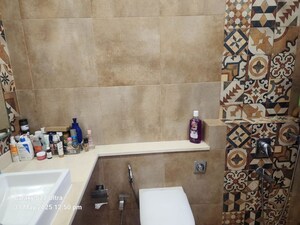Bathroom in 2.5 BHK Apartment at Raheja Acropolis, Deonar – for Sale