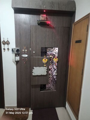 Furnished Amenities in 2.5 BHK Apartment at Raheja Acropolis, Deonar – for Sale