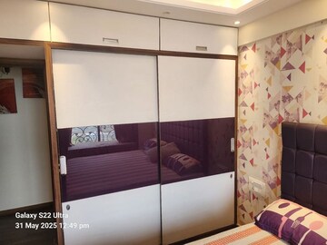 Furnished Amenities in 2.5 BHK Apartment at Raheja Acropolis, Deonar – for Sale