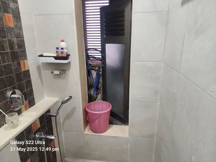 Bathroom, raheja-acropolis 2.5 Bedroom 1235 Sq.Ft. Apartment In Deonar Mumbai 9687992