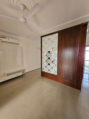 Room in 3 BHK Apartment at New Chandigarh – for Rent