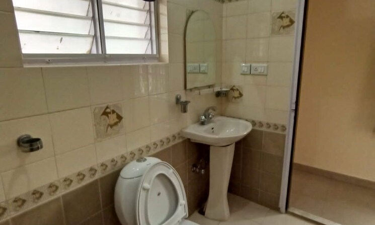 Bathroom, hrbr layout 3 Bedroom 2460 Sq.Ft. Independent House In Hrbr Layout Bangalore 9688268