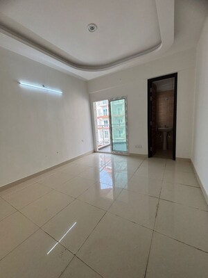 Building Lobby in 3 BHK Apartment at Samridhi Luxuriya Avenue, Sector 150 – for Sale