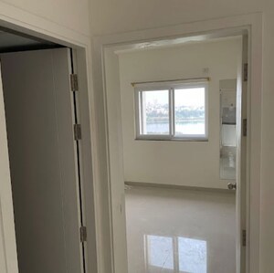 Room in 1 BHK Apartment at Rohan Upavan, Byrathi – for Rent