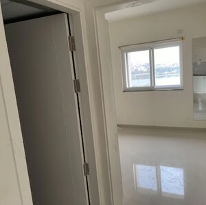 Room in 1 BHK Apartment at Rohan Upavan, Byrathi – for Rent